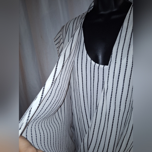 Halogen Black and White Wrap Blouse - Picture 3 of 6